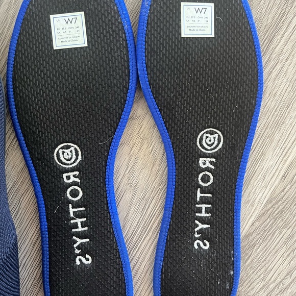 Navy Rothys Size 7 - Picture 6 of 6